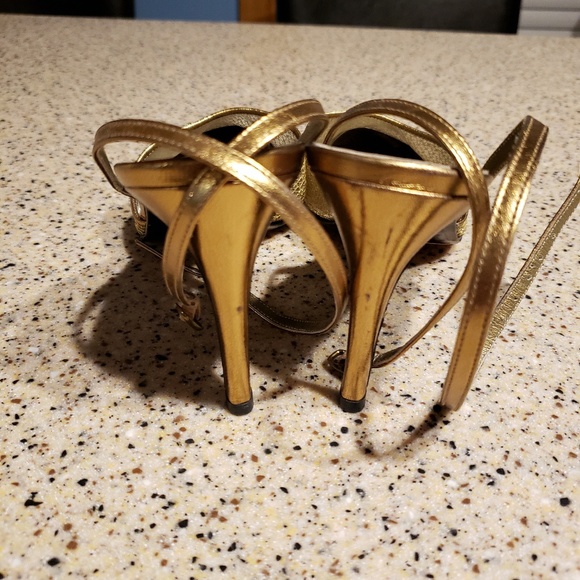 Yves Saint Laurent vintage SZ 8 mesh gold heels - Picture 3 of 6